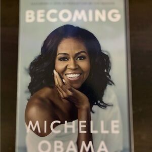 Becoming by Michelle Obama Hardcover